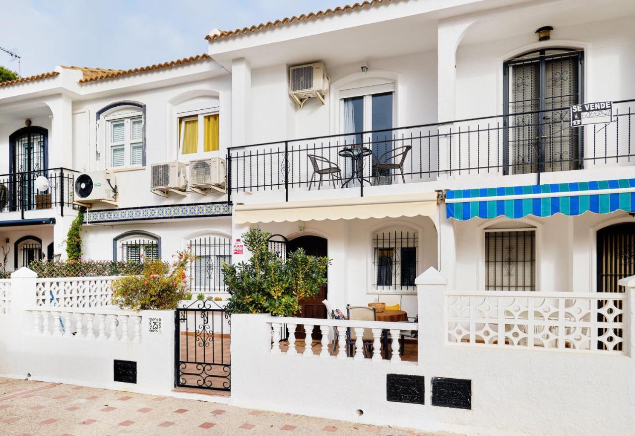 Family Bungalow La Zenia Beach Dehesa de Campoamor  Экстерьер фото